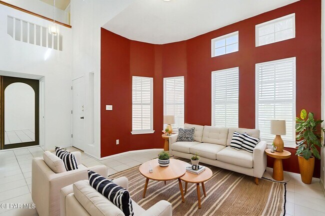 Foto del edificio - 10925 Loma Alta Pl