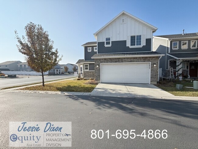 Building Photo - 1822 W Parkview Dr