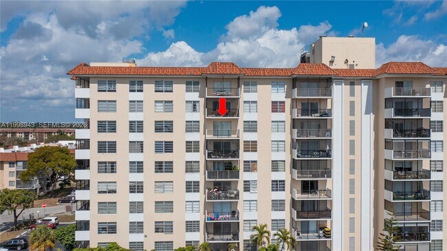 Foto del edificio - 4164 Inverrary Dr