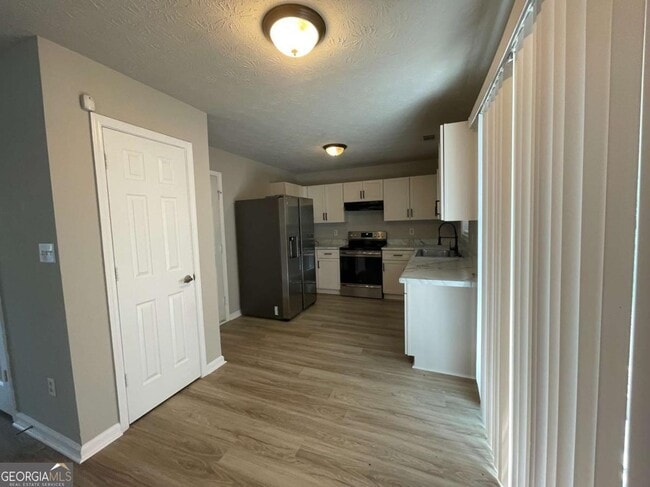 Building Photo - 2077 Patterson Park Pl