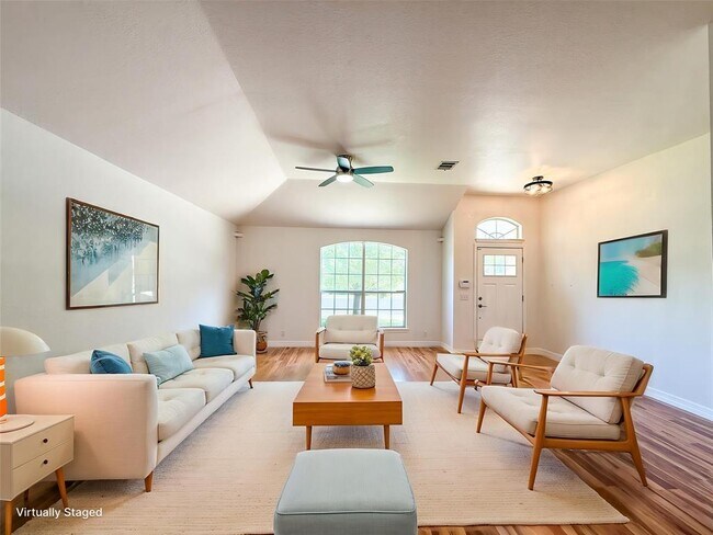 Foto del edificio - 16908 Cactus Blossom Dr