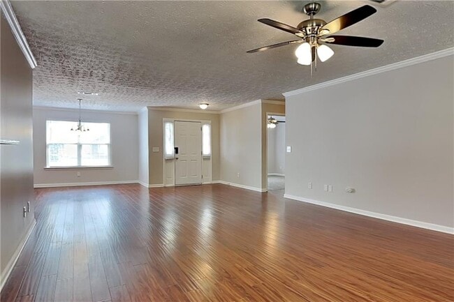 Foto del edificio - 2910 Evergreen Eve Crossing