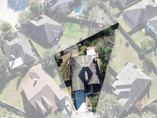 Foto del edificio - 5702 Fleethaven Ct