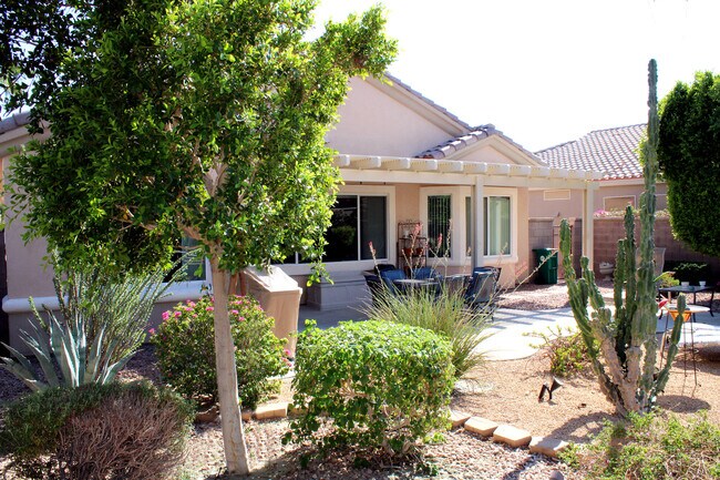 Building Photo - 78984 Spirito Ct