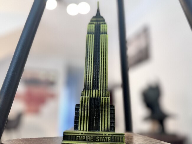 Foto del edificio - 2720 Maryland Ave