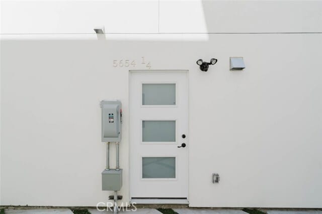 Foto del edificio - 5654 Cartwright Ave