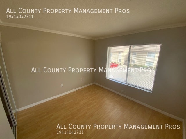 Building Photo - Central Sarasota! Hidden Lake Village, 2 B...