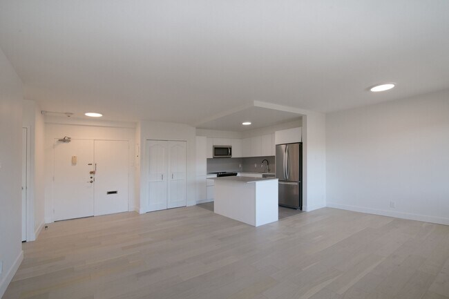 Photo du bâtiment - 4555 Av. Bonavista