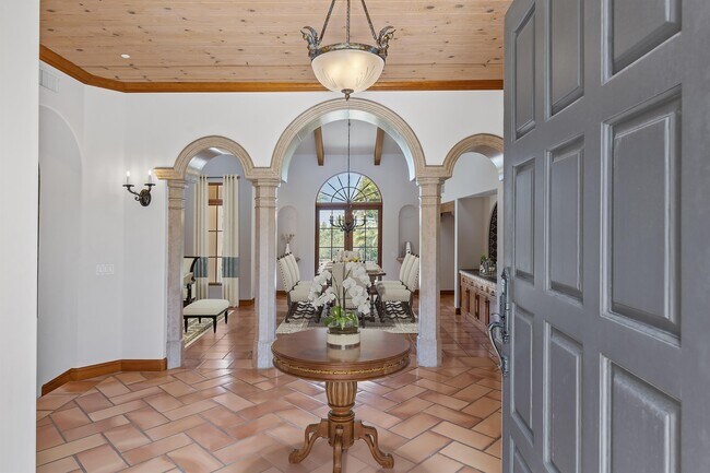 Building Photo - 9 Seahaven