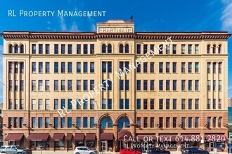 Building Photo - 150 E Main St