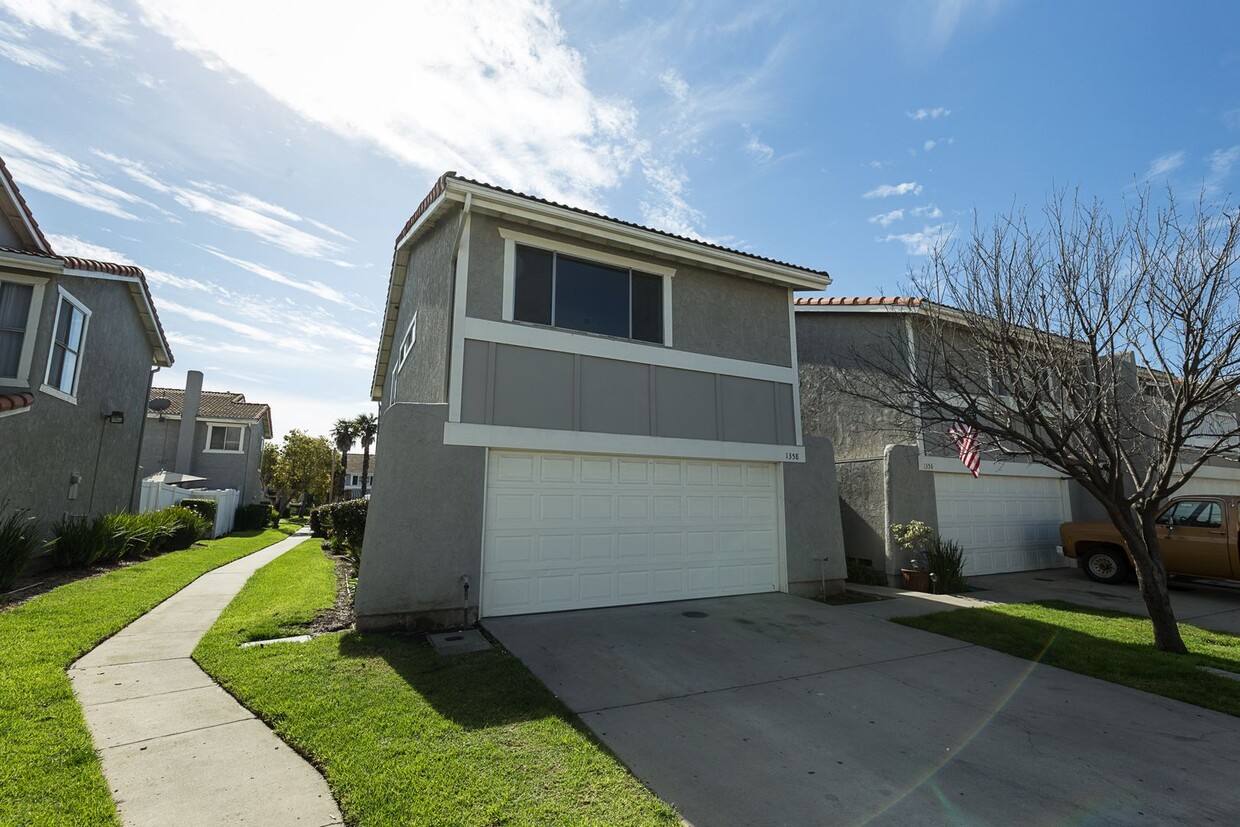 Primary Photo - North Oxnard Condo