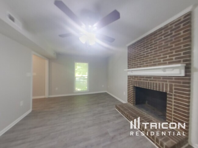 Foto del edificio - 4326 Hazlitt Ct