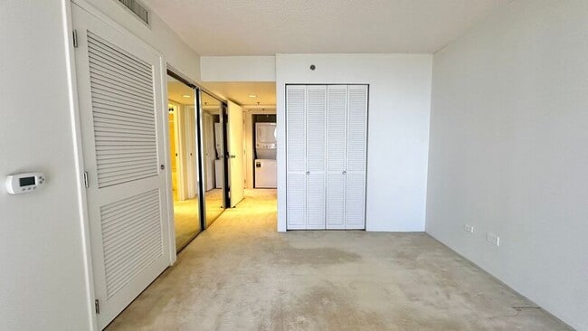 Photo - 2047 Nuuanu Ave Apartment