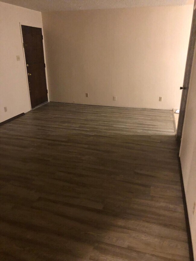 Foto del edificio - 708 Main St