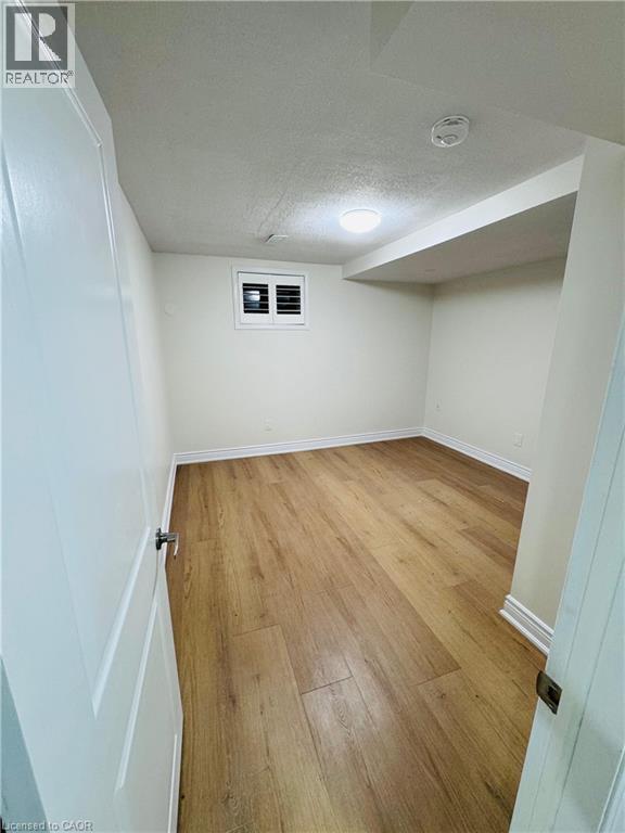 Photo du bâtiment - 3 Christie Dr