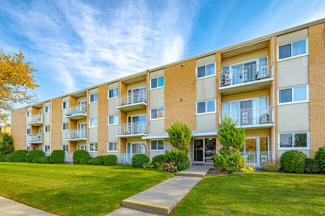 Photo du bâtiment - Tupper Gardens