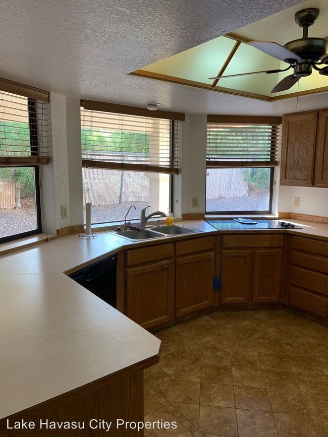 Foto del edificio - 3 br, 2 bath House - 4024 Cherry Tree Way