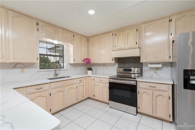 Foto del edificio - 5801 N 29th Ln