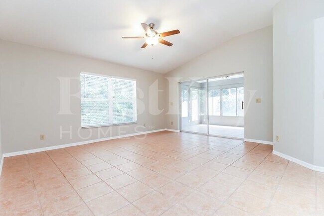Foto del edificio - 439 Dixie Hwy