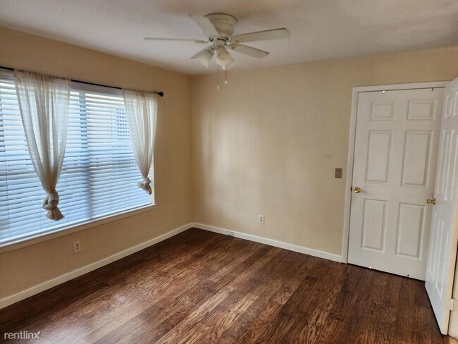 Foto del edificio - 3 br, 2 bath House - 1740 Palm Cove Blvd #...