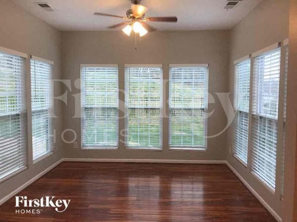 Building Photo - 6004 Carson Spring Ct