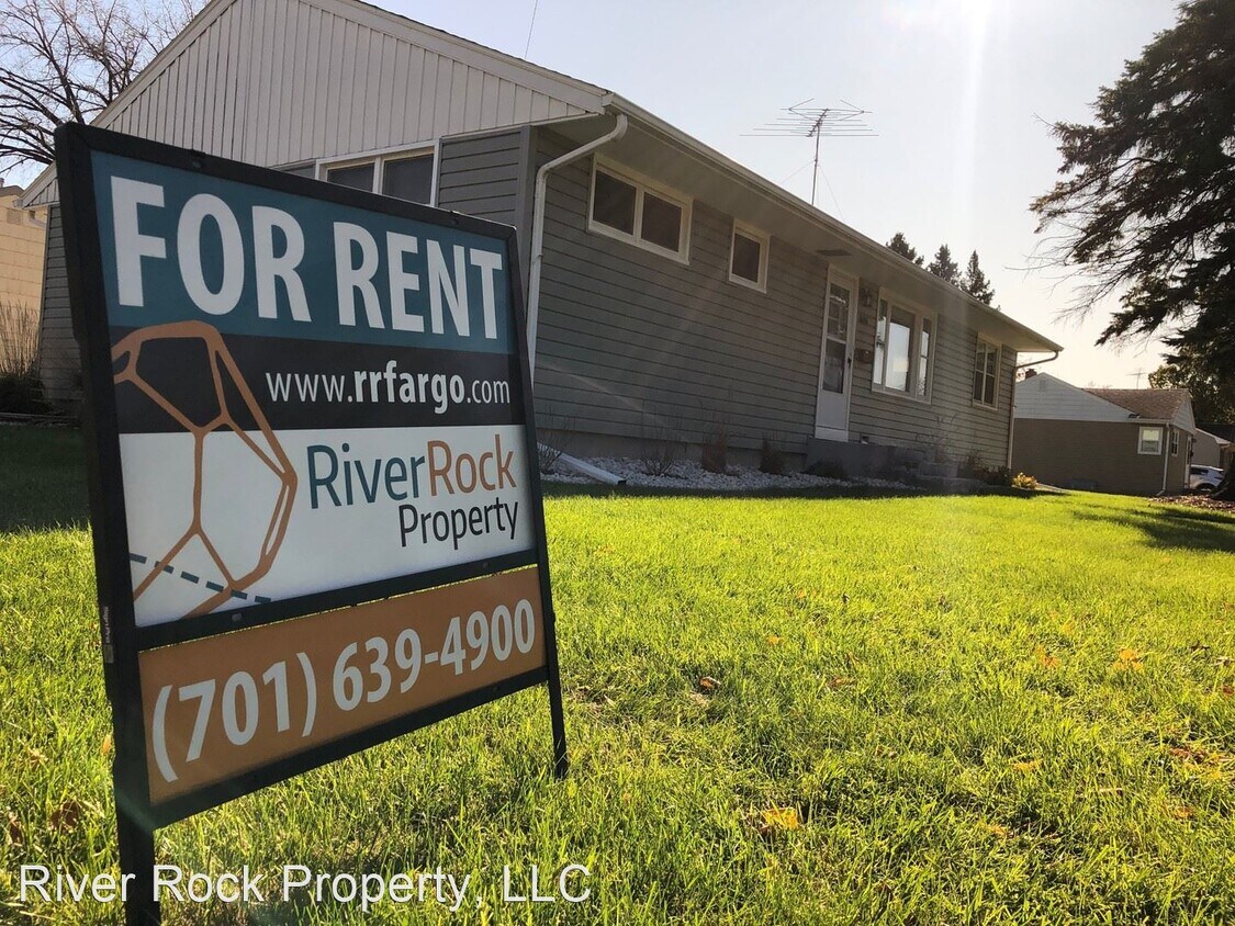 Foto principal - 5 br, 2 bath House - 1604 3rd Street South