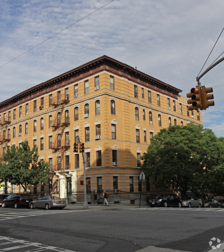 Primary Photo - 190 Wadsworth Ave