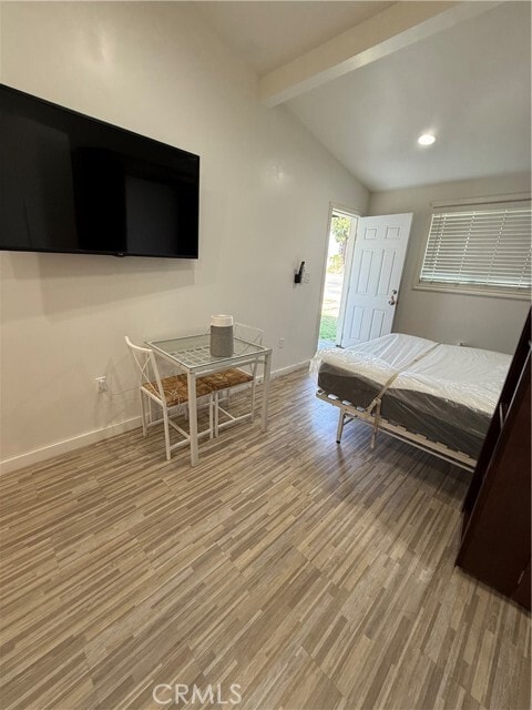 Foto del edificio - 9416 Cedar Ave