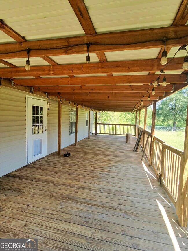 Foto del edificio - 225 Andrews Mill Rd