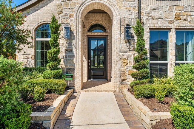 Building Photo - 28618 Casen Ranch Ln