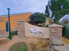 Building Photo - 7166 N Fruit Ave
