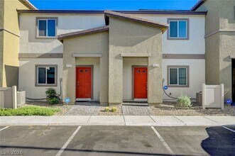 Building Photo - 4153 Lunar Cyn Ave