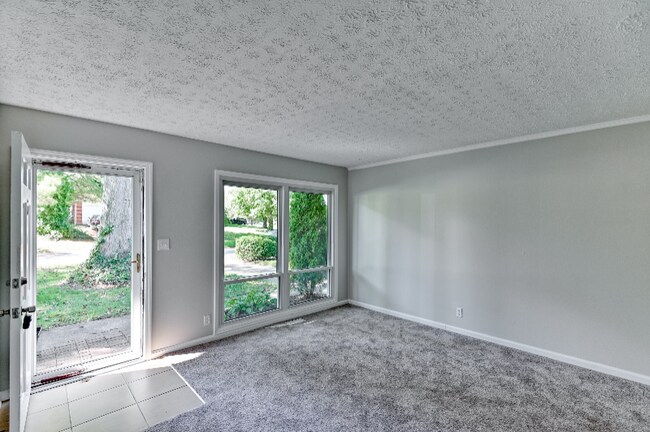 Building Photo - 2113 Ben Ali Rd
