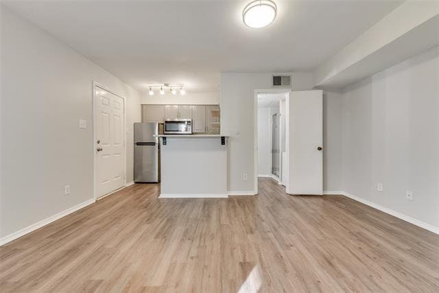 Building Photo - 3101 Sondra Dr