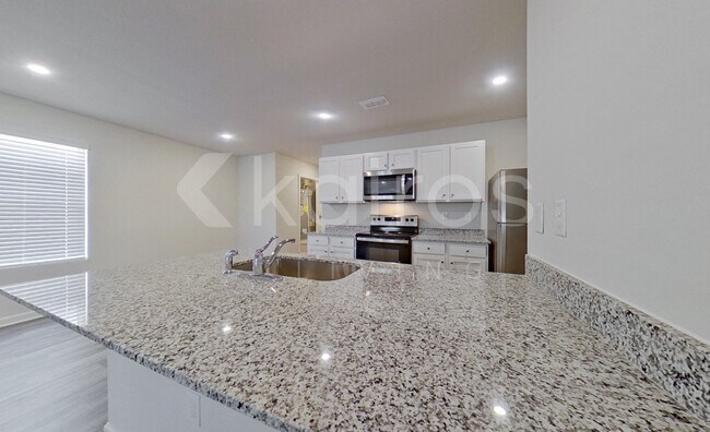 Building Photo - 321 Ironwood Ct