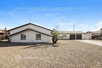 Building Photo - 5031 N 65th Ave