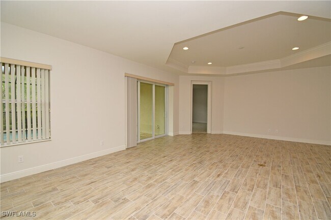 Building Photo - 7602 Cypress Walk Dr