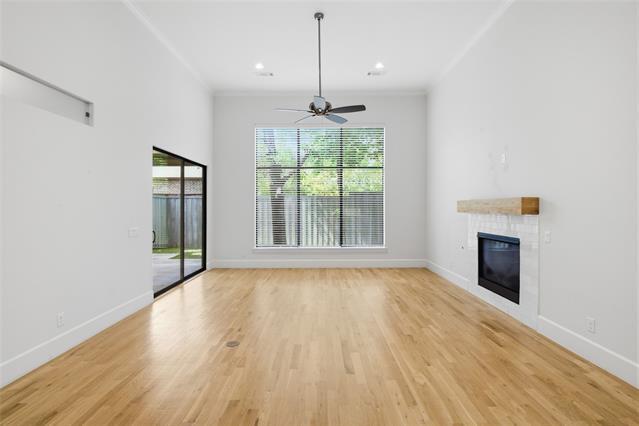 Foto del edificio - 6431 Del Norte Ln