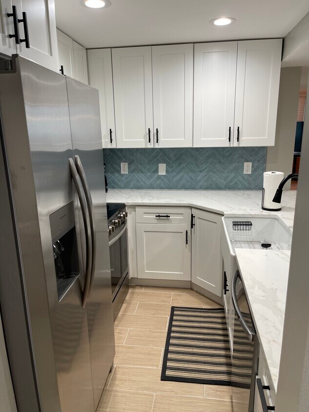 Fully renovated kitchen with all new appliances - 3043 S Atlantic Ave