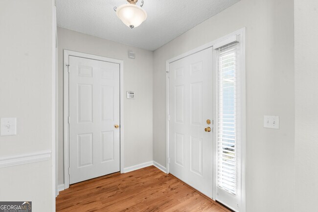 Foto del edificio - 7 Halyard Dr