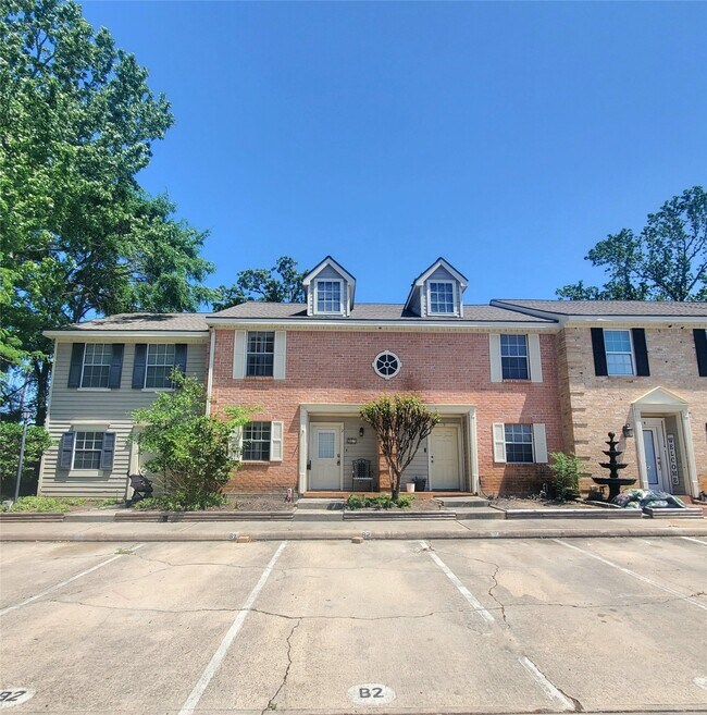 Foto del edificio - 2030 Plantation Dr