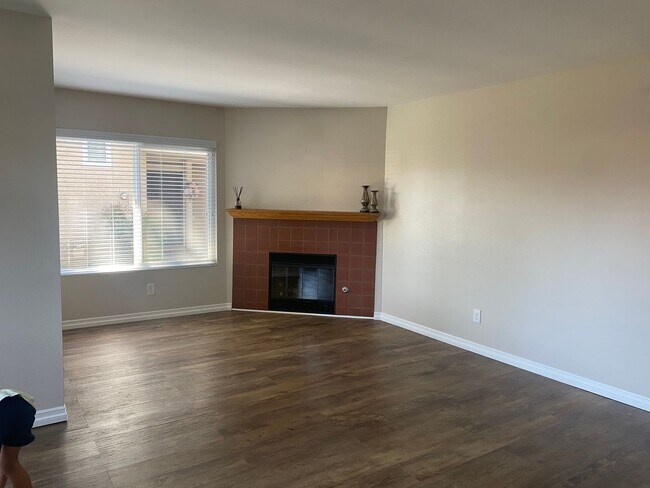 Foto del edificio - Ground Floor Unit in Santee!