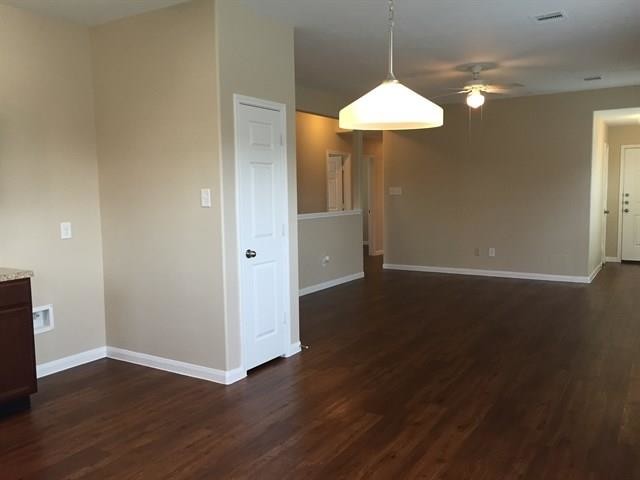 Foto del edificio - 15802 Regal Trace Ln