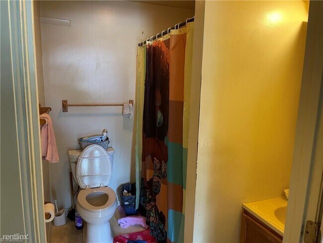 Building Photo - 1 br, 1 bath House - 1708 Phillips Ave
