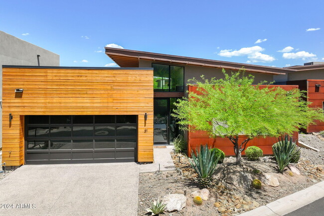 Foto del edificio - 6525 E Cave Creek Rd