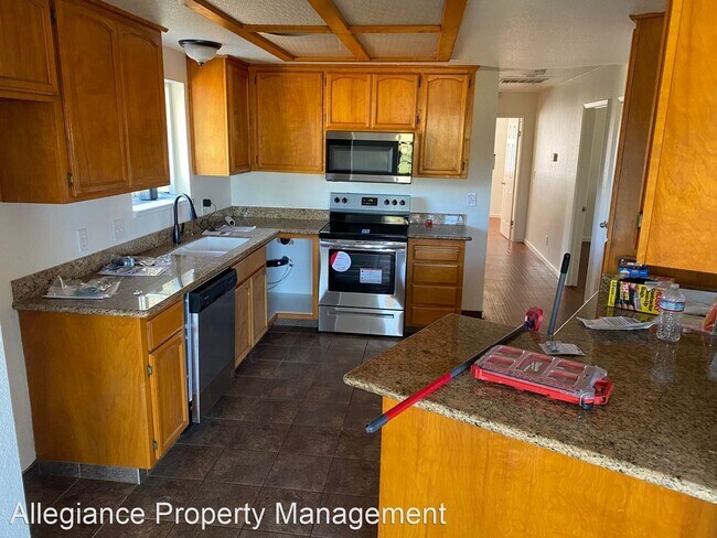 Building Photo - 3 br, 2 bath House - 10918 Warnerville Ave