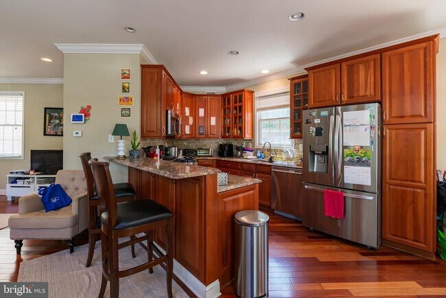 Foto del edificio - 2423 Grays Ferry Ave