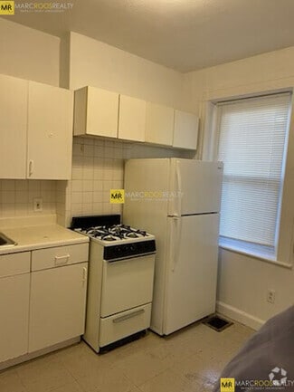 Building Photo - 756 Huntington Ave