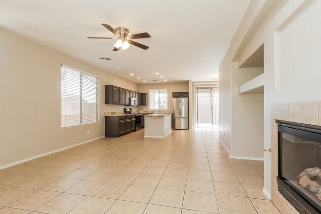 Building Photo - 2507 W Old Paint Trail