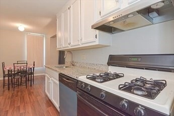 Building Photo - 62 Shrewsbury Green Dr